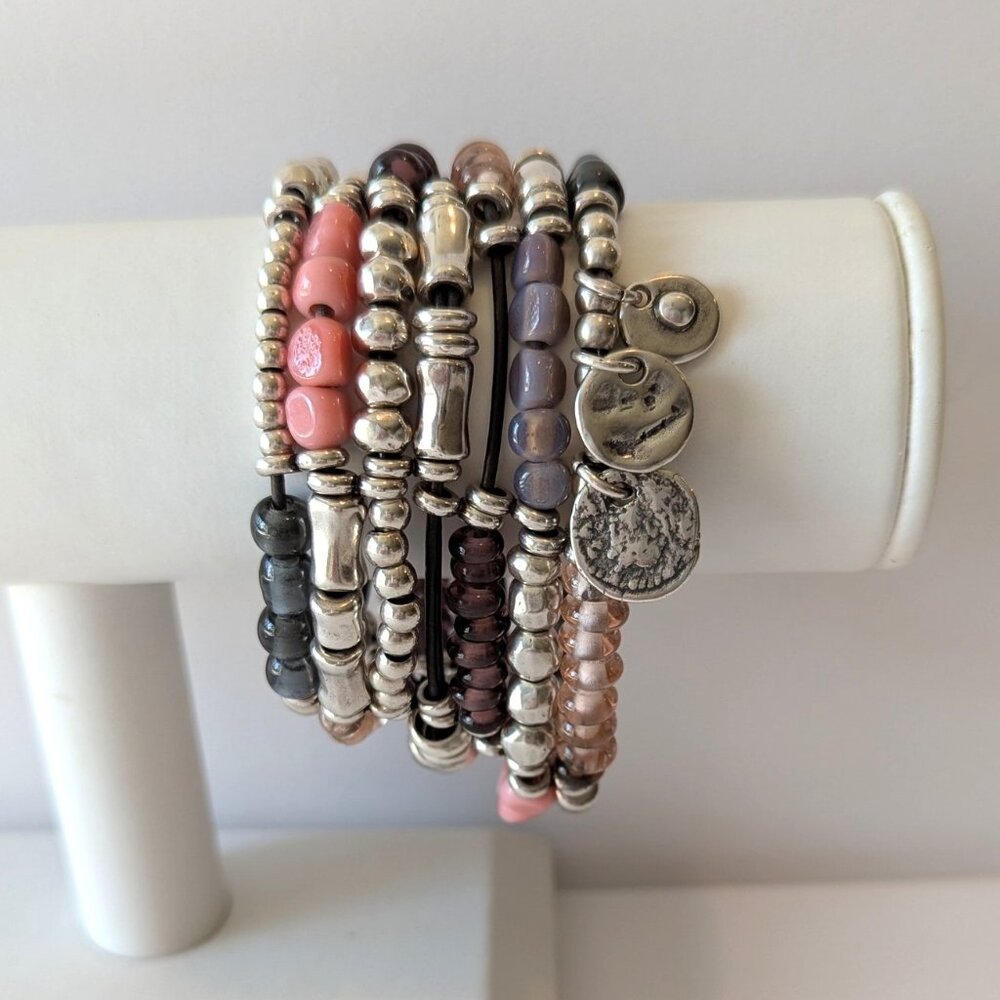 Uno de 50  |  Toggle Bracelet with Glass & Silver-Plated Beads